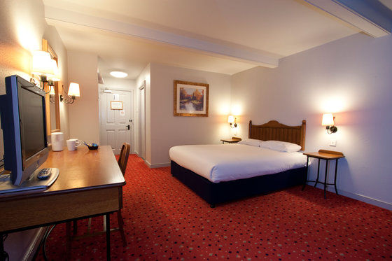 Travelodge York Hull Road Номер фото